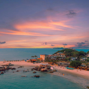 啊〜用力〜嗯〜轻一点淑芬
